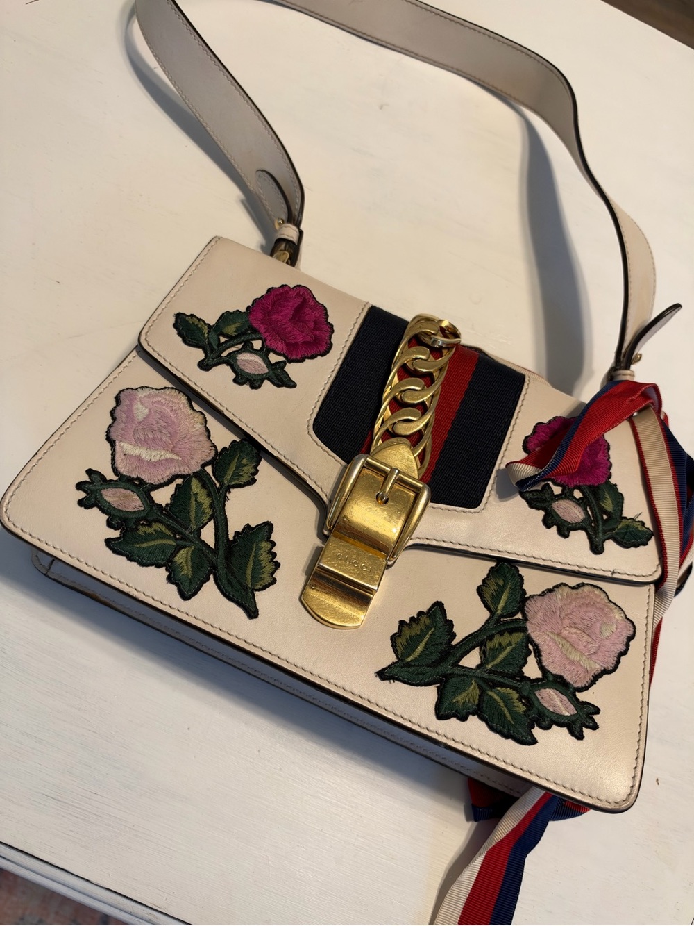 Authentic Gucci Floral Appliqué Cream Leather Shoulder Bag
